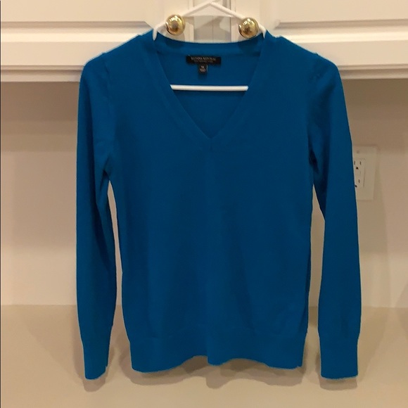 Banana Republic Sweaters - BANANA REPUBLIC Aqua Blue V-Neck Wool Sweater